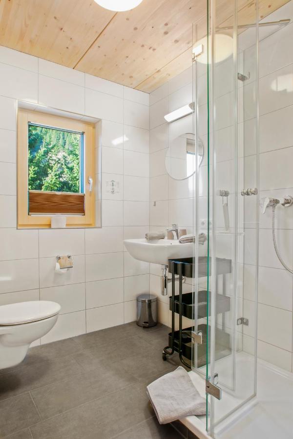 Haus Berghof Bed and Breakfast Schröcken Eksteriør billede